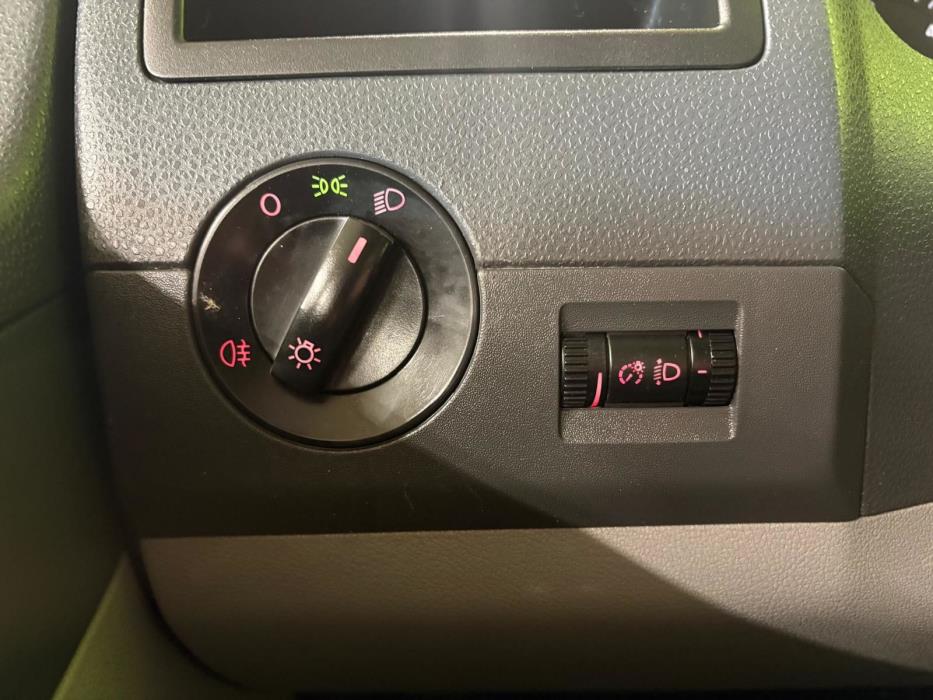 Volkswagen Transporter 2011