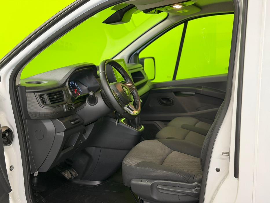 Renault Trafic 2023