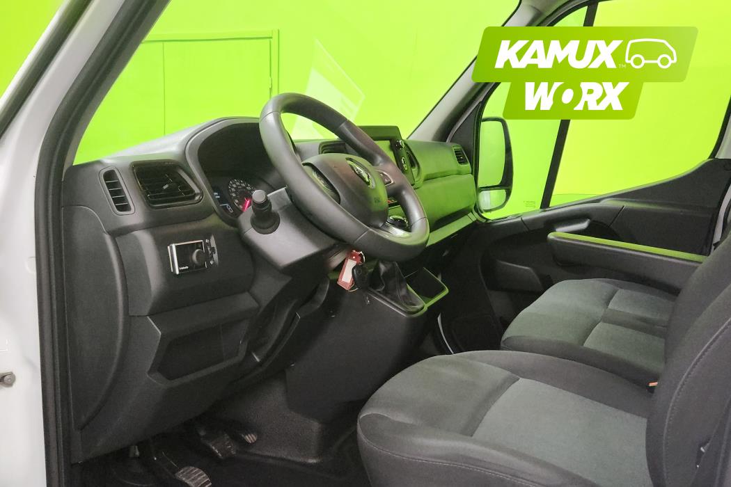 Renault Master 2023