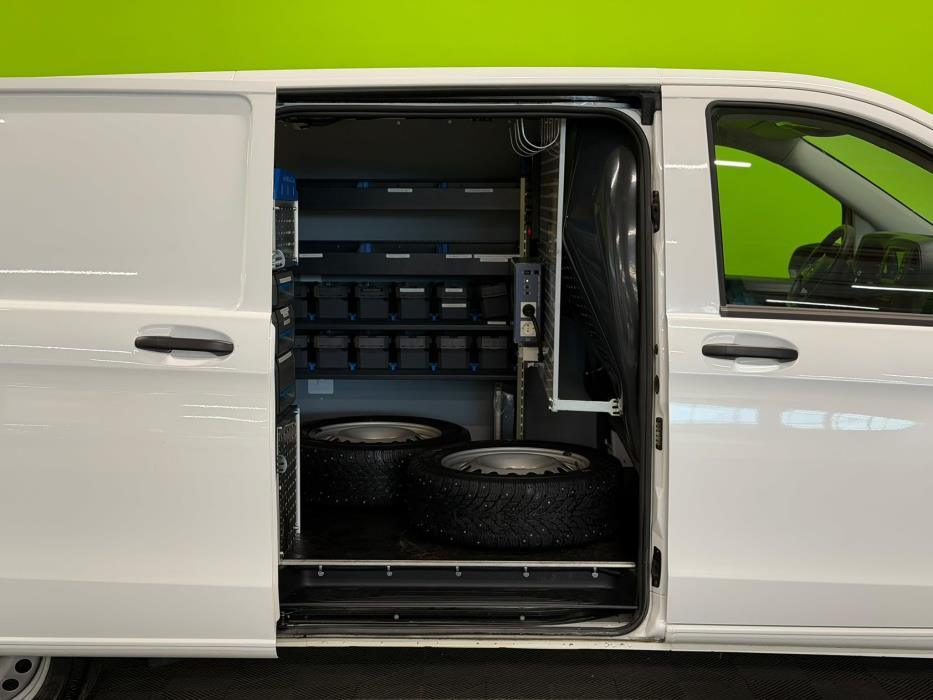 Mercedes-Benz Vito 2023