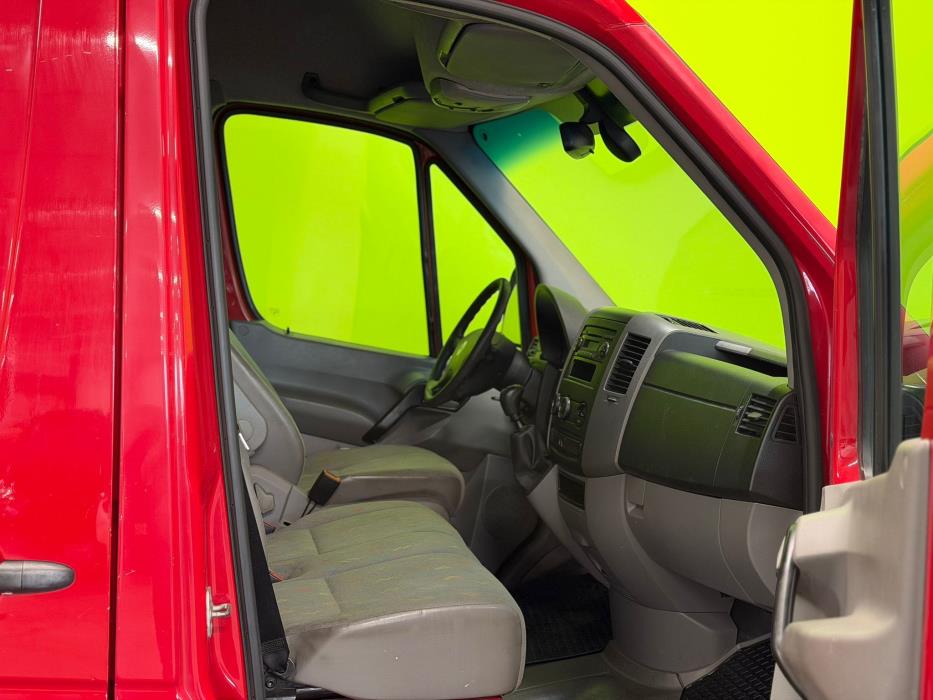 Volkswagen Crafter 2011