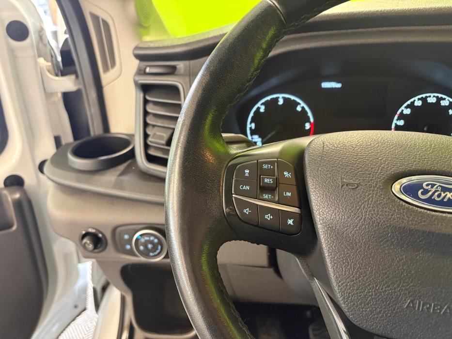Ford Transit 2021