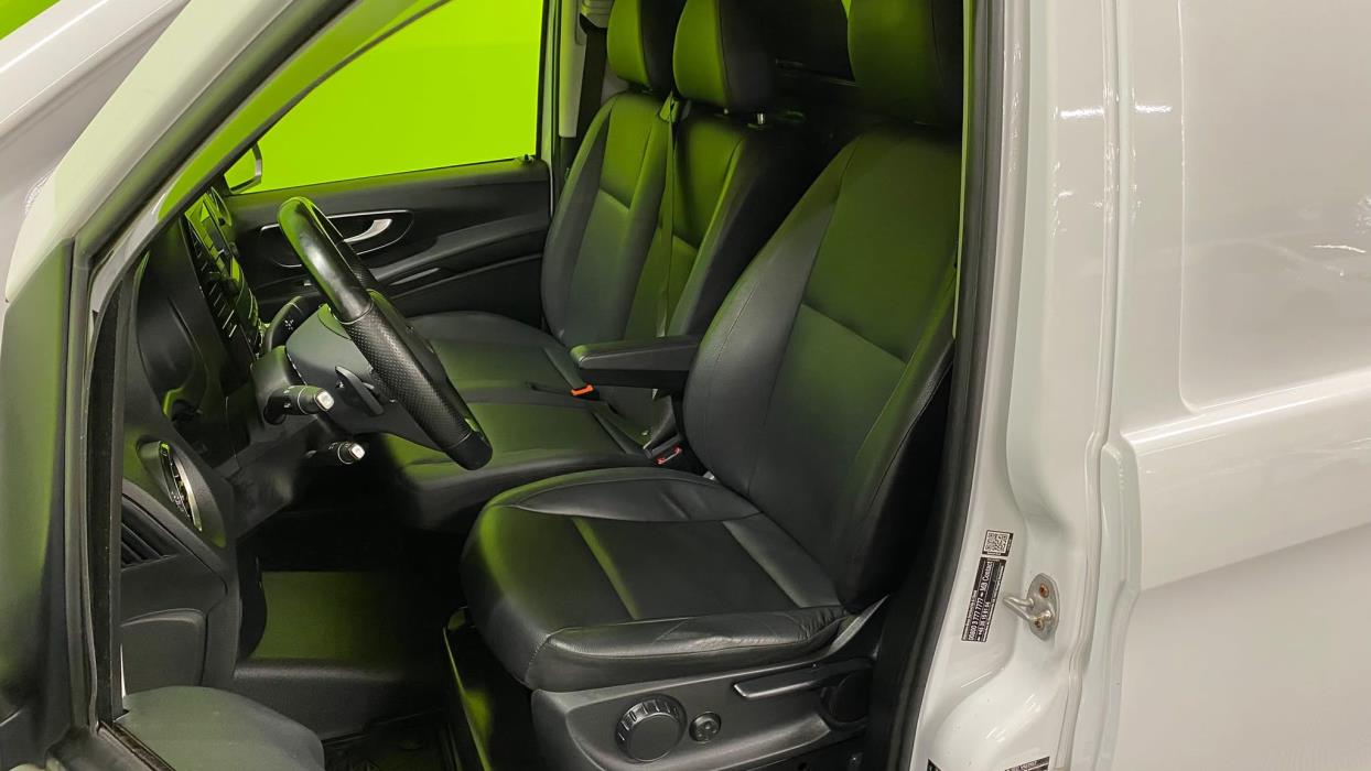 Mercedes-Benz Vito 2023