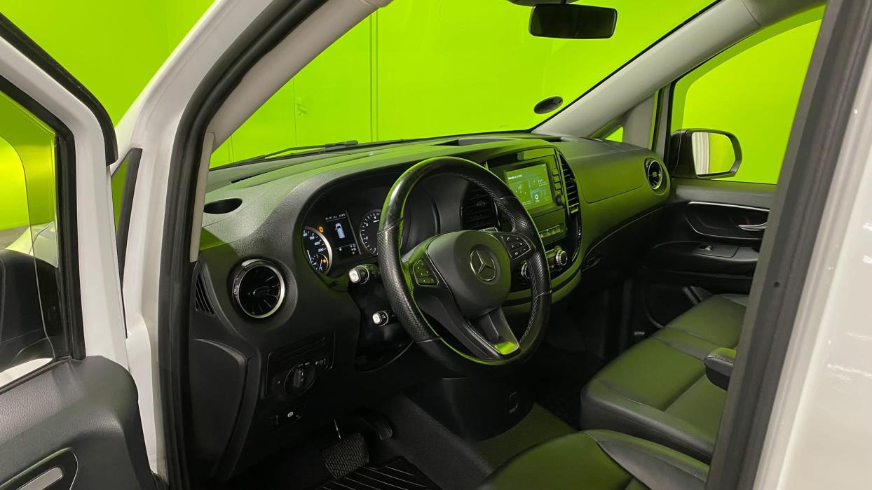 Mercedes-Benz Vito 2023