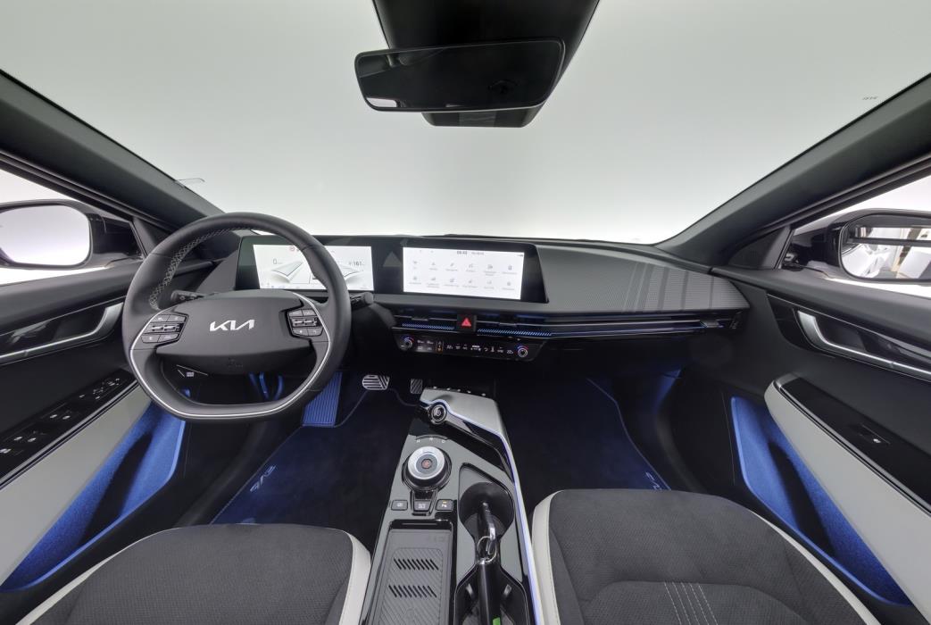KIA EV6 2024