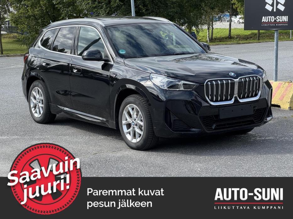 BMW iX1 2023