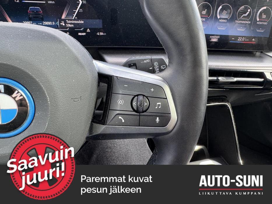 BMW iX1 2023