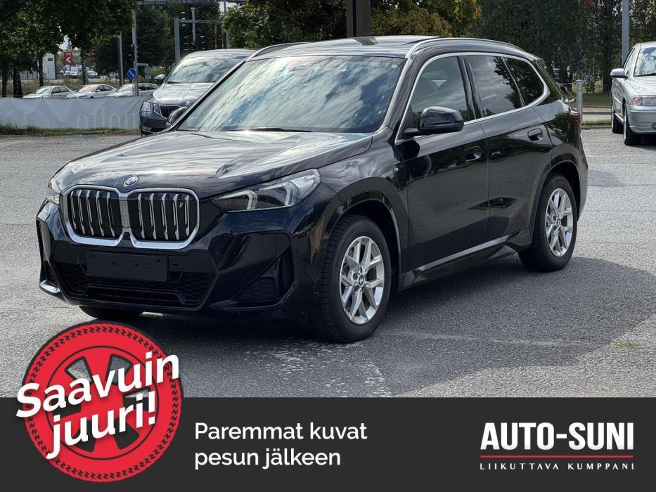 BMW iX1 2023