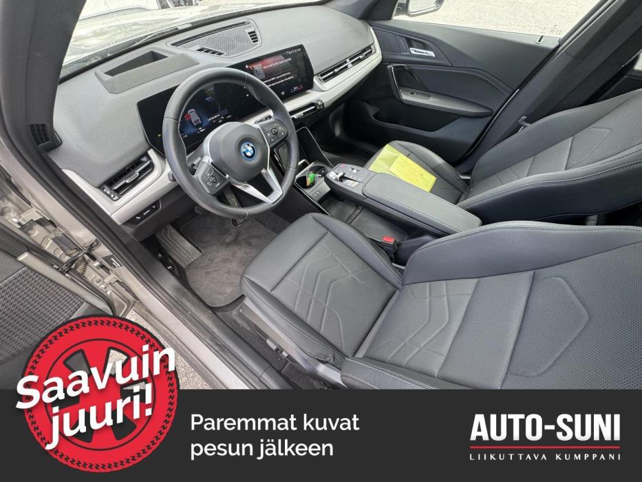 BMW iX1 2023