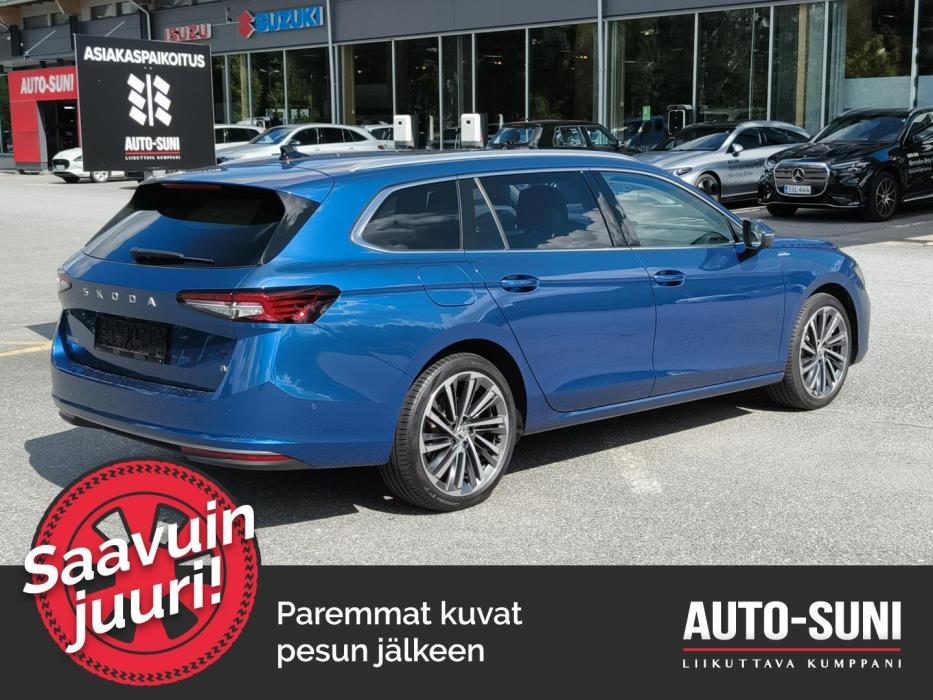 SKODA Superb 2025