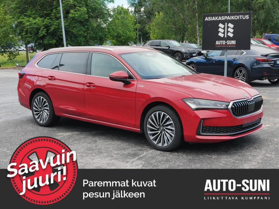 SKODA Superb 2025