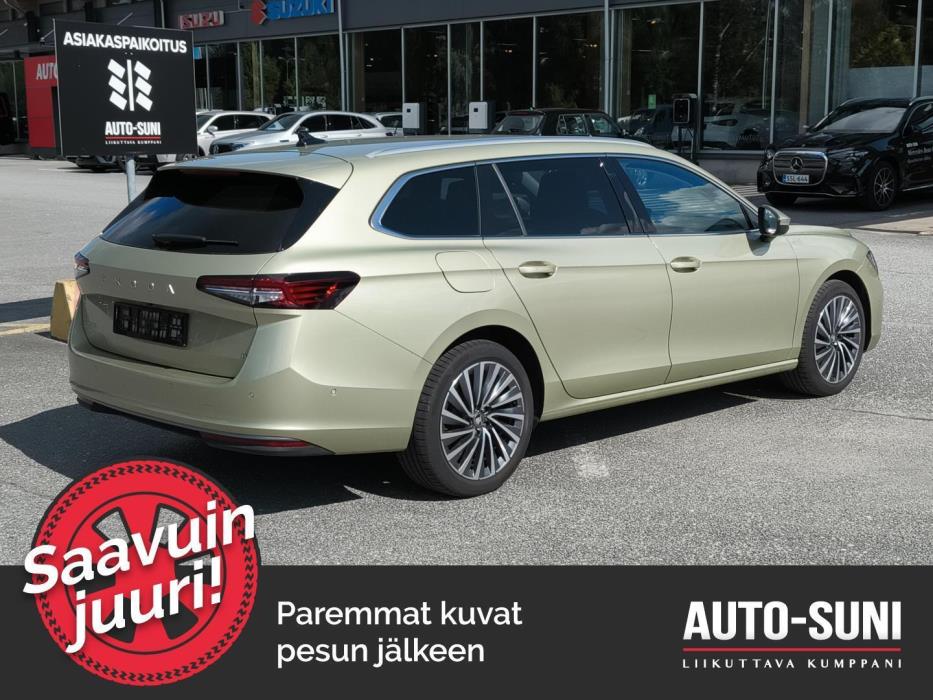 SKODA Superb 2025