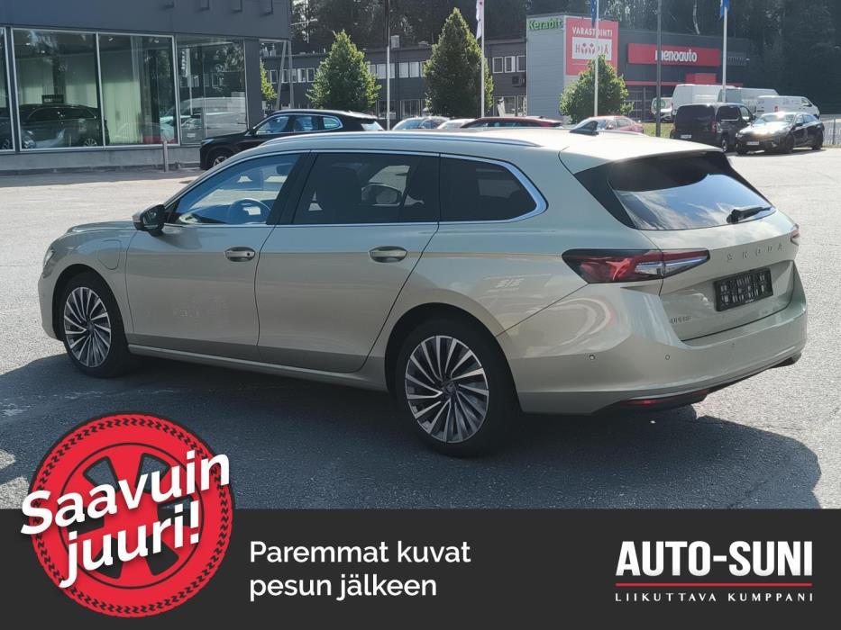 SKODA Superb 2025