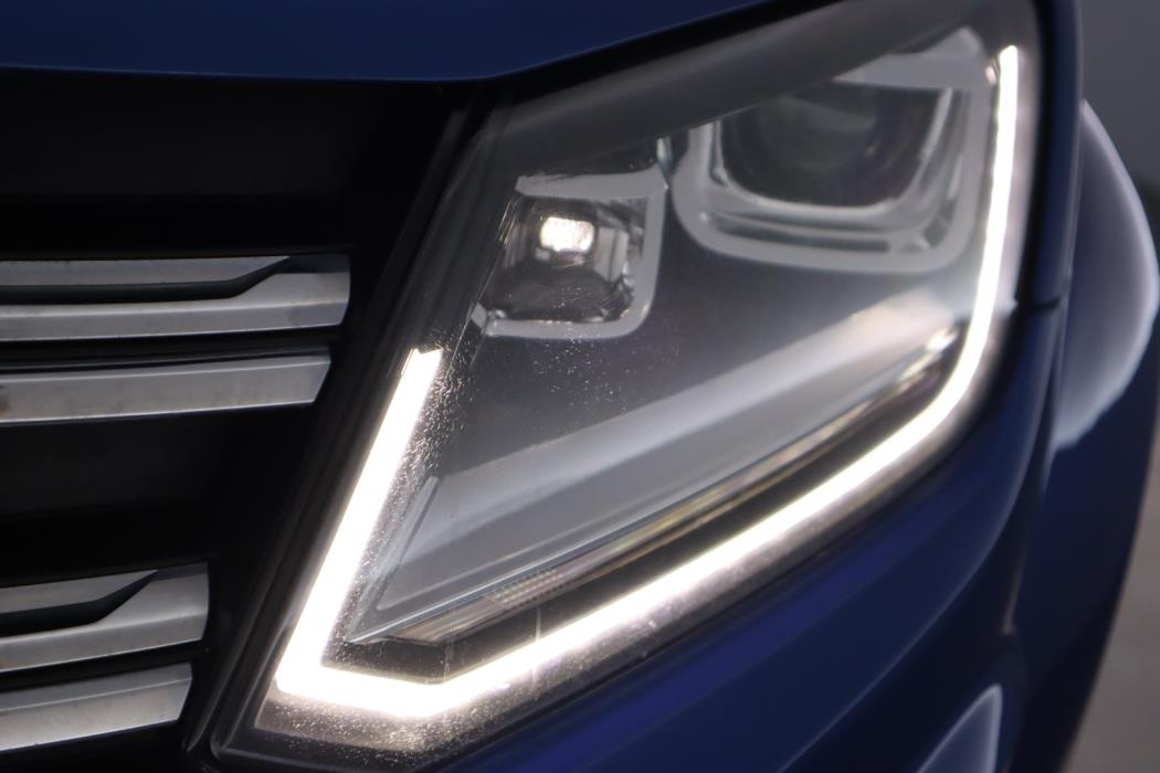 VOLKSWAGEN Amarok 2018