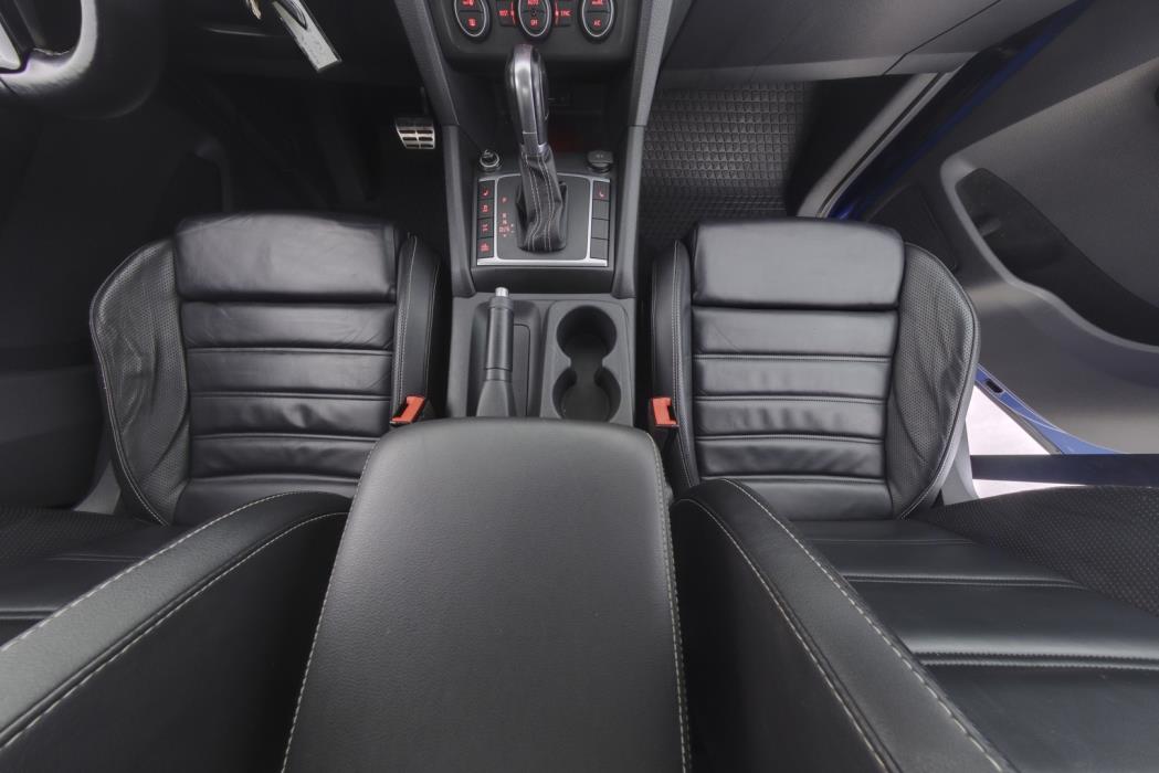 VOLKSWAGEN Amarok 2018