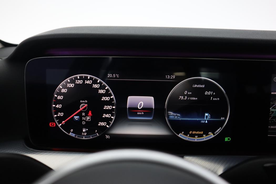 MERCEDES-BENZ E 2019