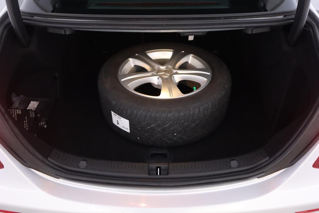 MERCEDES-BENZ E 2019