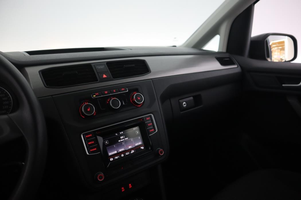VOLKSWAGEN Caddy 2019