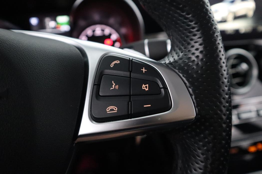 MERCEDES-BENZ GLC 2018