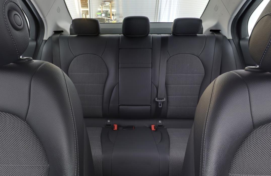 MERCEDES-BENZ C 2020