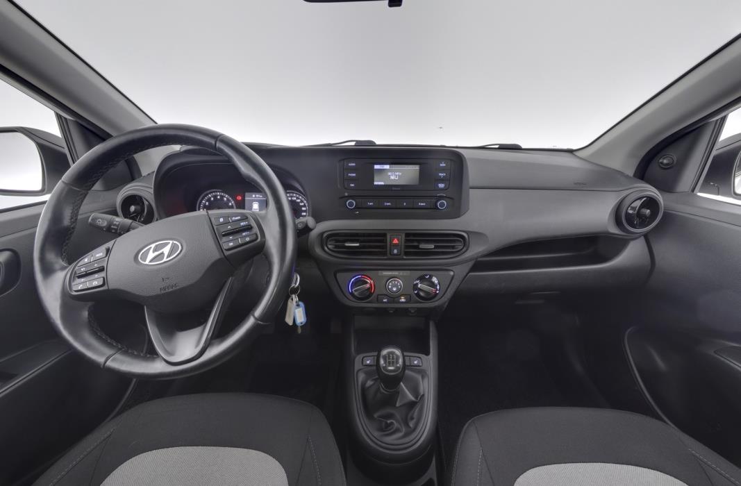HYUNDAI i10 2021