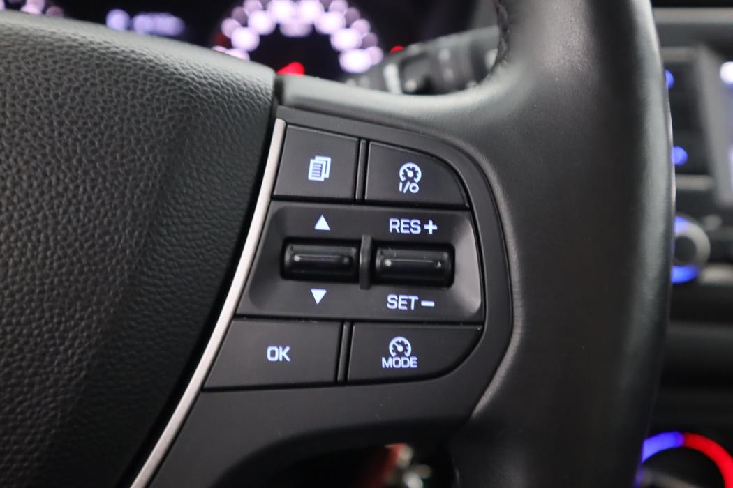 HYUNDAI i20 Hatchback 2019