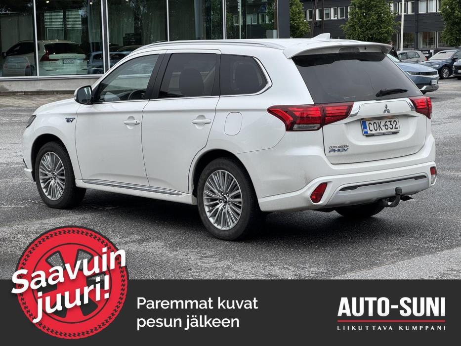 MITSUBISHI Outlander PHEV 2020