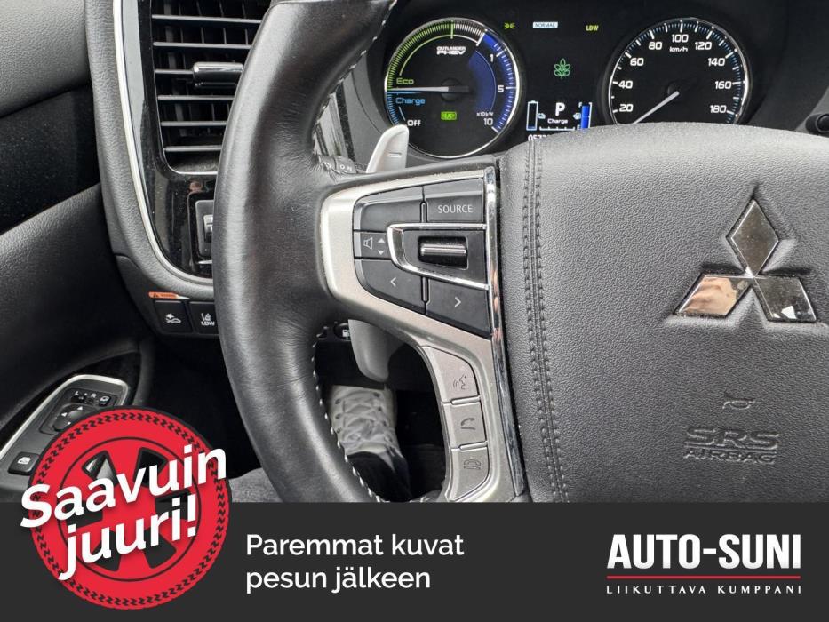 MITSUBISHI Outlander PHEV 2020