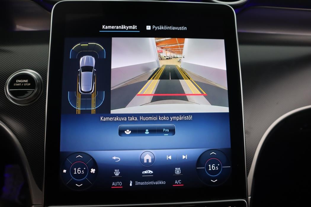 MERCEDES-BENZ GLC 2023