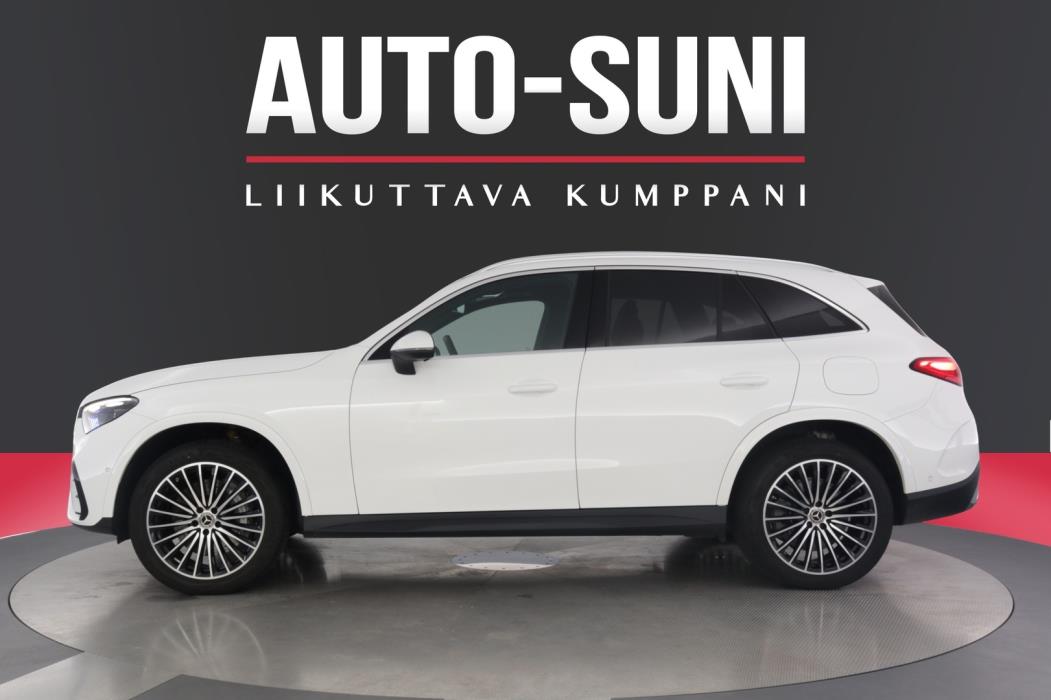 MERCEDES-BENZ GLC 2023