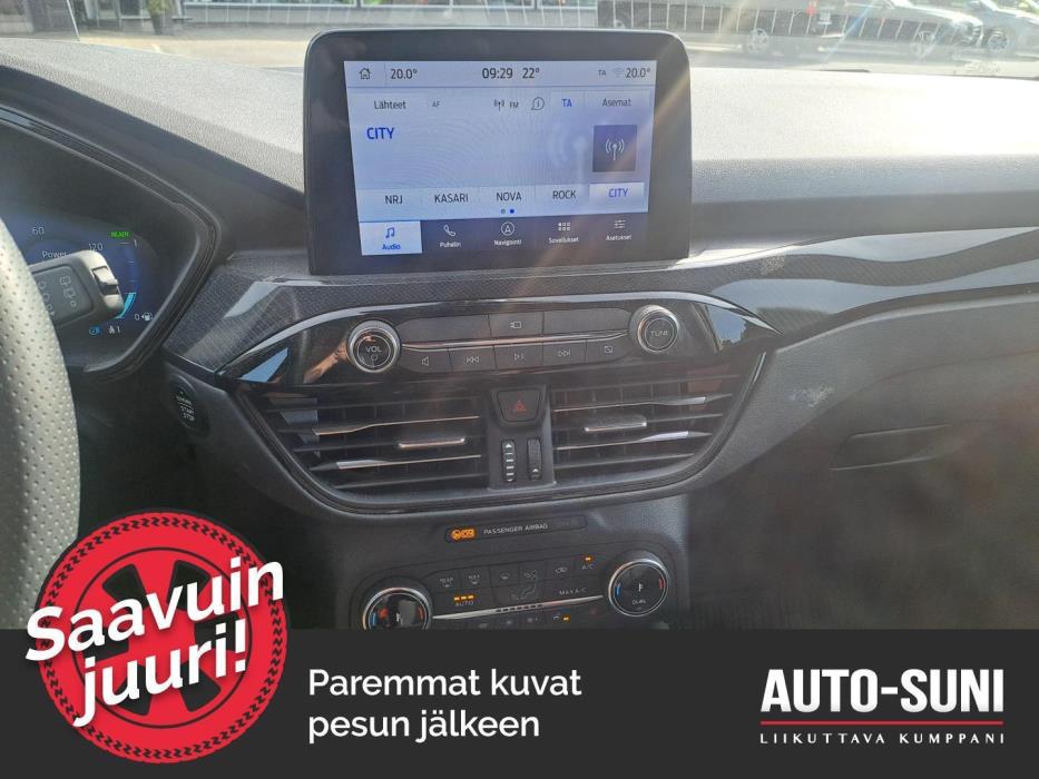 FORD Kuga 2023