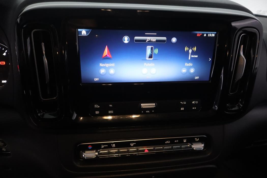 MERCEDES-BENZ Vito 2025