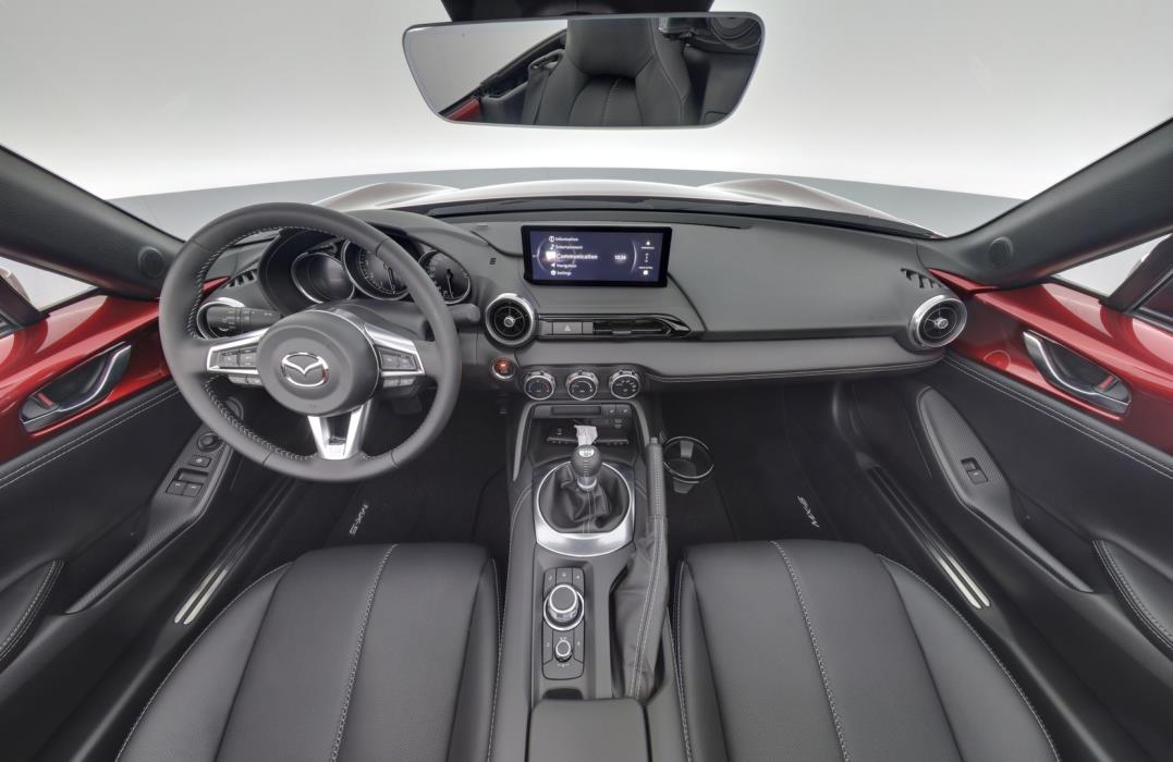 MAZDA MX-5 2025