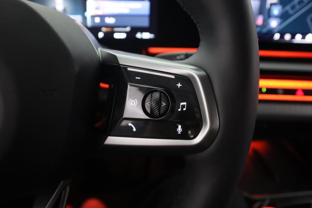 BMW i5 2025