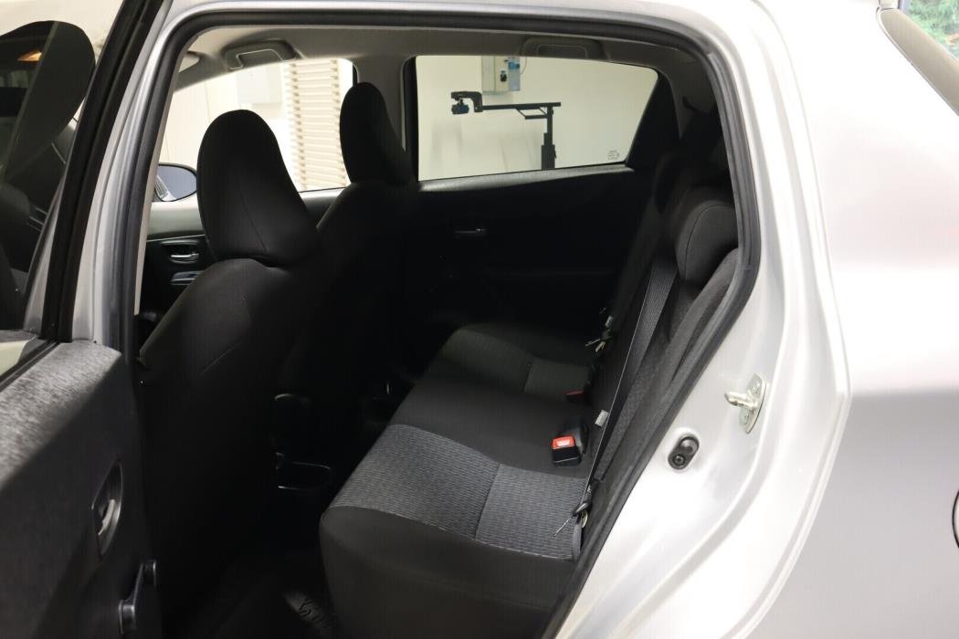 TOYOTA Yaris 2014