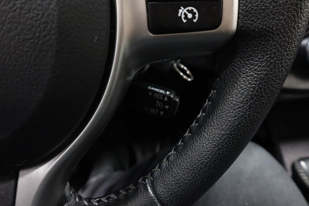 TOYOTA Yaris 2014