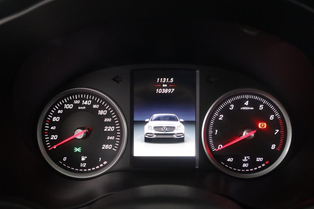 MERCEDES-BENZ C 2017