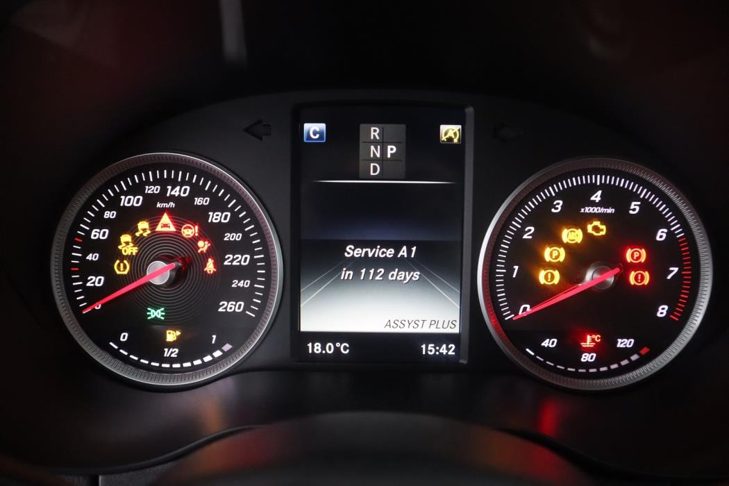 MERCEDES-BENZ C 2017