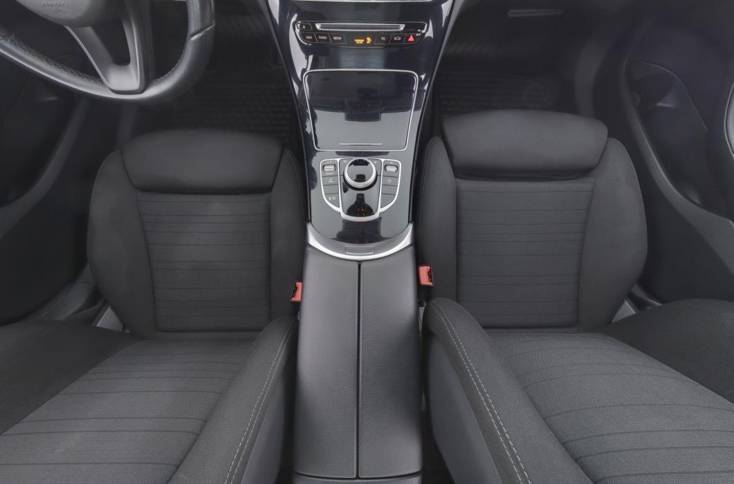 MERCEDES-BENZ C 2017