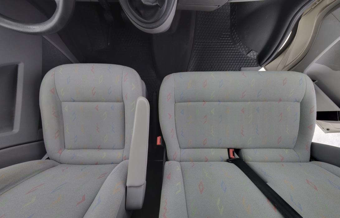 VOLKSWAGEN Transporter 2008