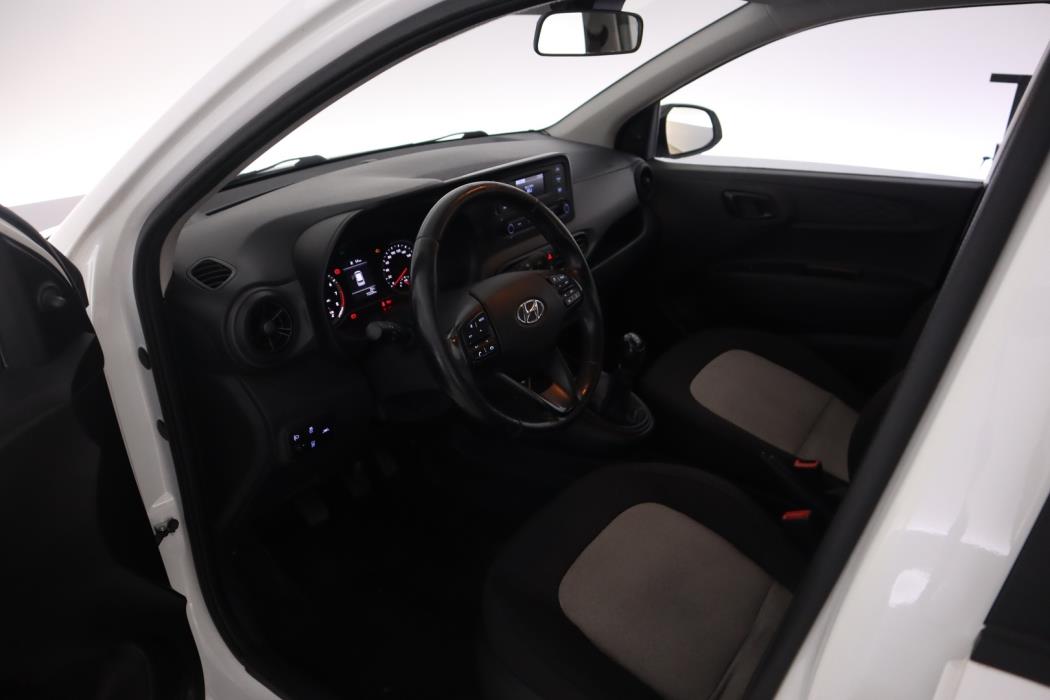 HYUNDAI i10 2021