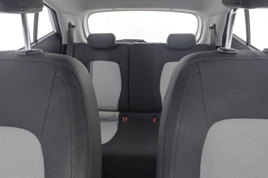HYUNDAI i10 2021