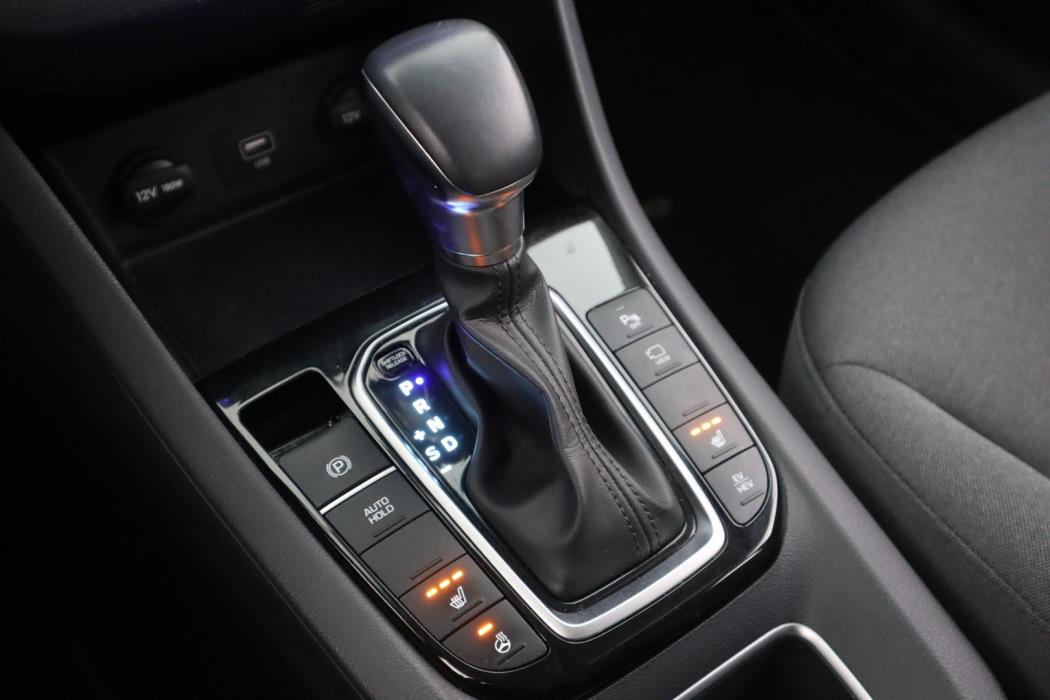 HYUNDAI IONIQ plug-in 2020