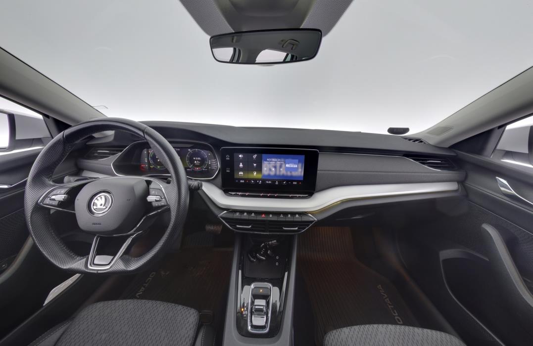 SKODA Octavia 2021