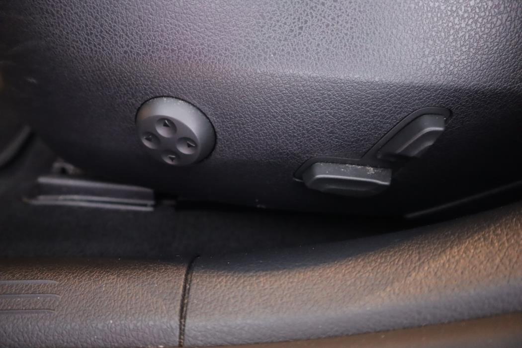 MERCEDES-BENZ C 2022