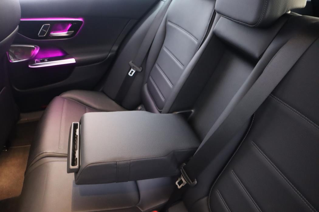 MERCEDES-BENZ C 2022