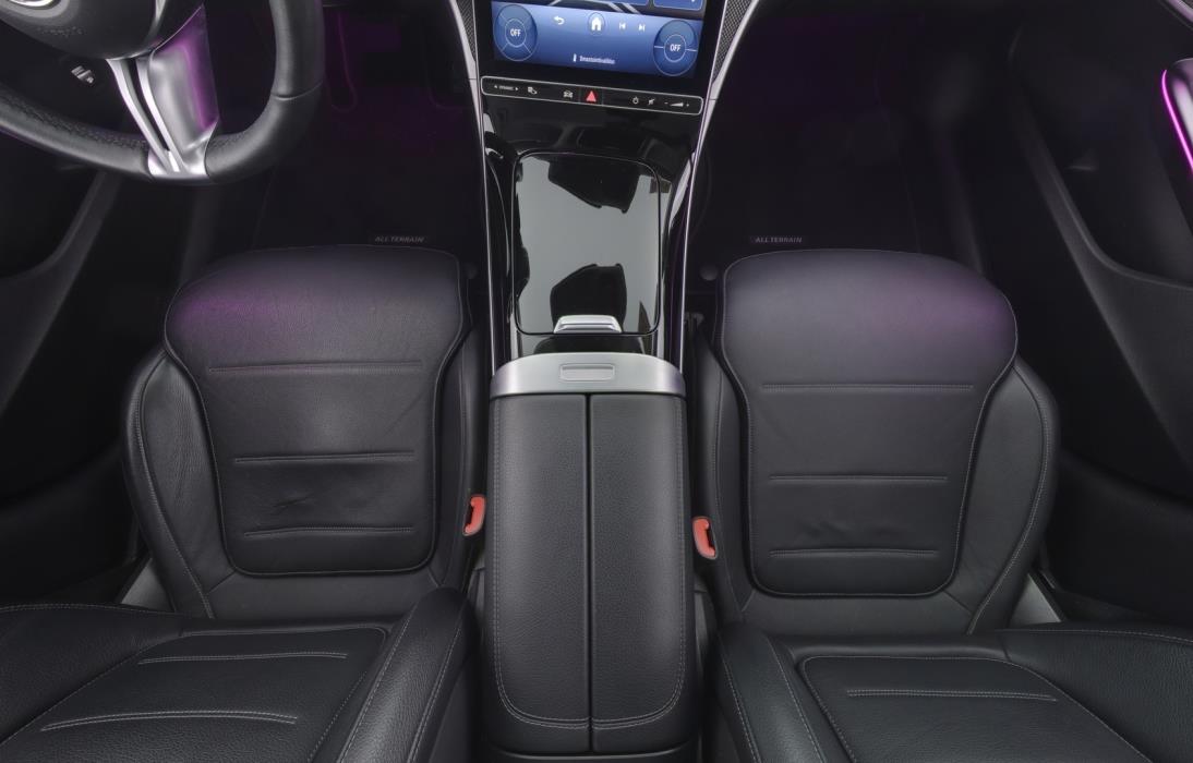 MERCEDES-BENZ C 2022