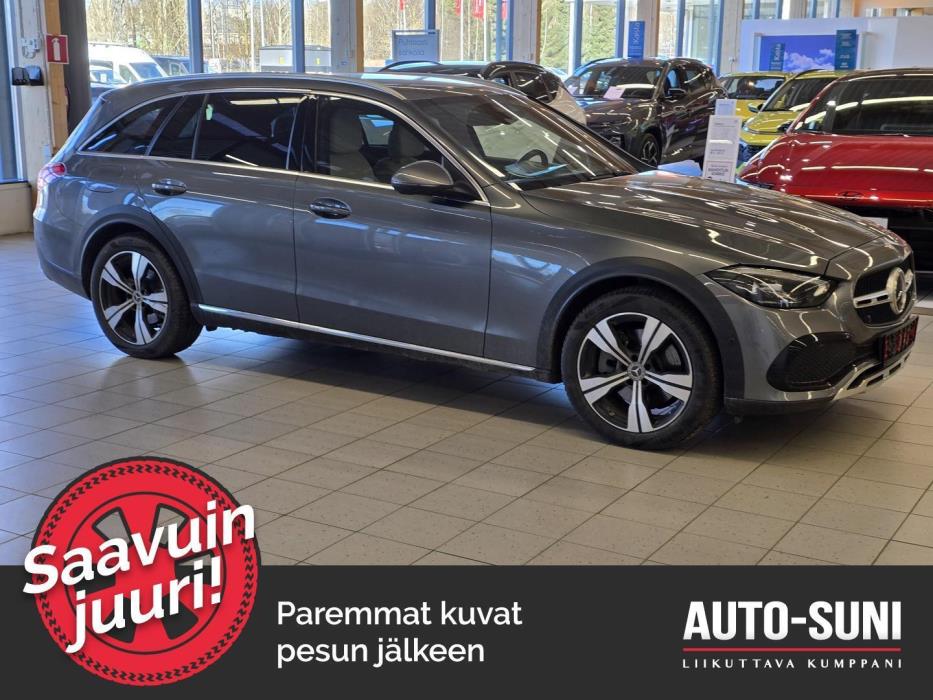 MERCEDES-BENZ C 2023