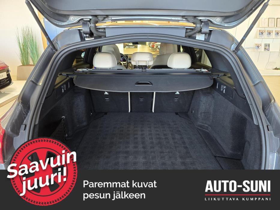 MERCEDES-BENZ C 2023