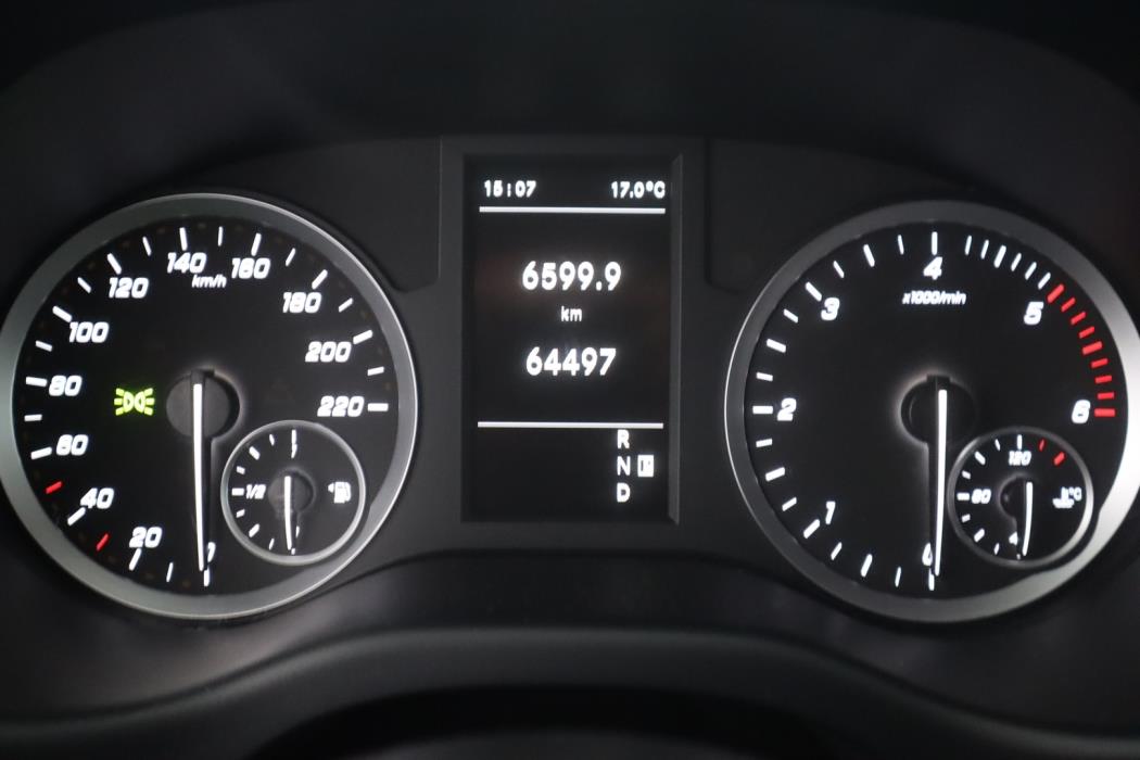 MERCEDES-BENZ Vito 2021